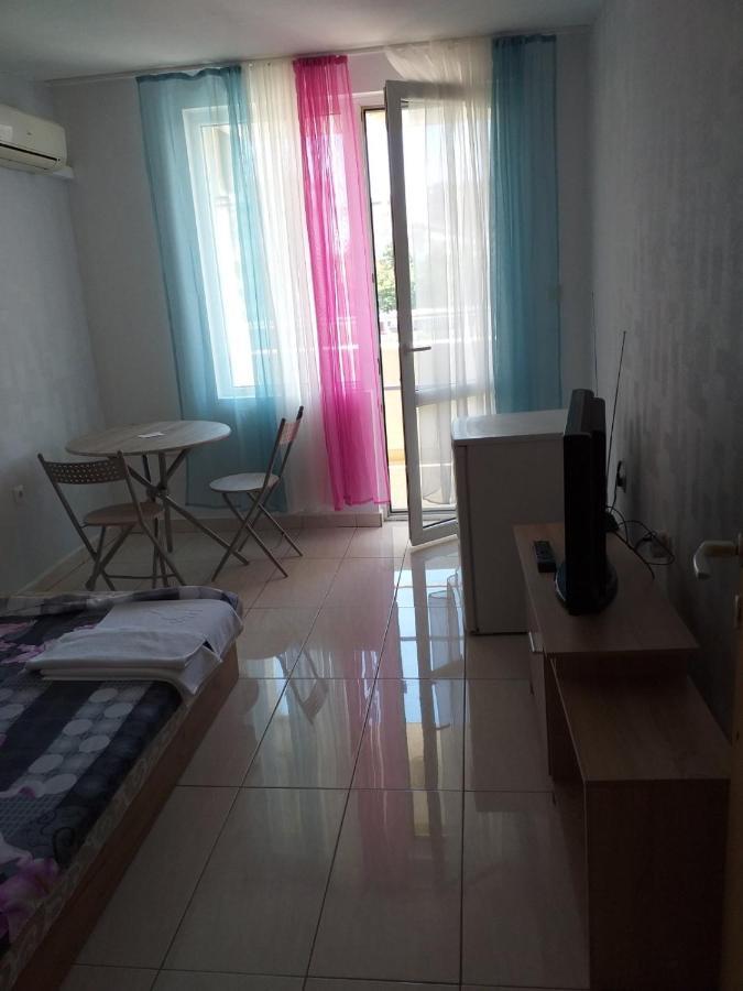 Apartamenti Ivaia 2 Варна Экстерьер фото