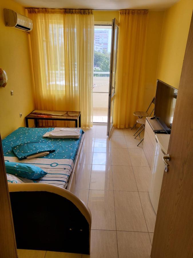 Apartamenti Ivaia 2 Варна Экстерьер фото
