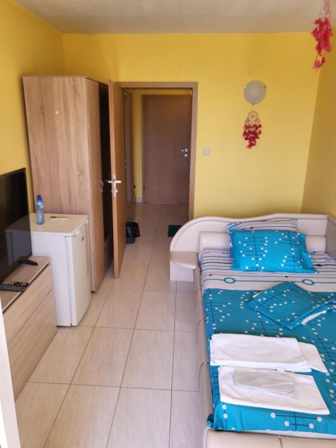 Apartamenti Ivaia 2 Варна Экстерьер фото
