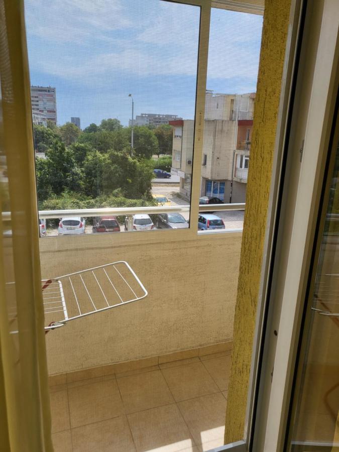 Apartamenti Ivaia 2 Варна Экстерьер фото