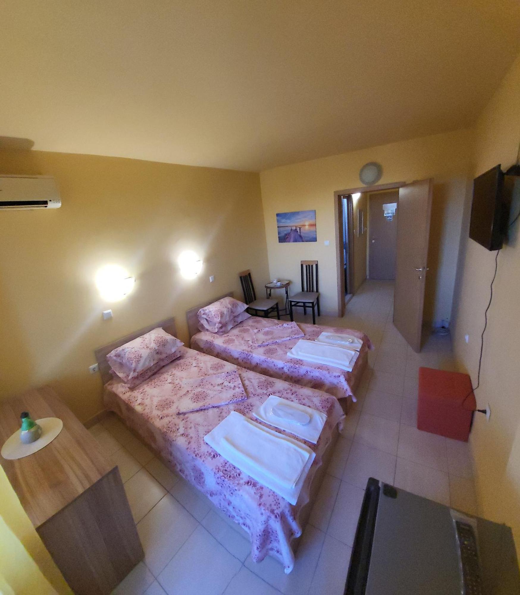 Apartamenti Ivaia 2 Варна Экстерьер фото